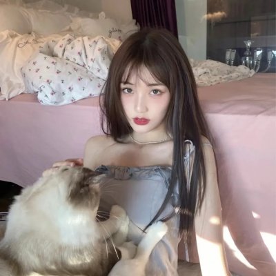 左撇子女人
